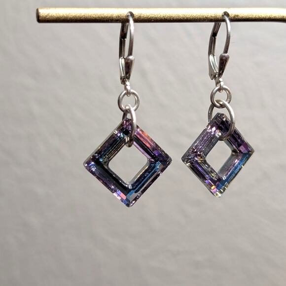 925 Sterling Silver Square Shape Austrian Crystal Drop Lever Back Earrings - Picture 4 of 6